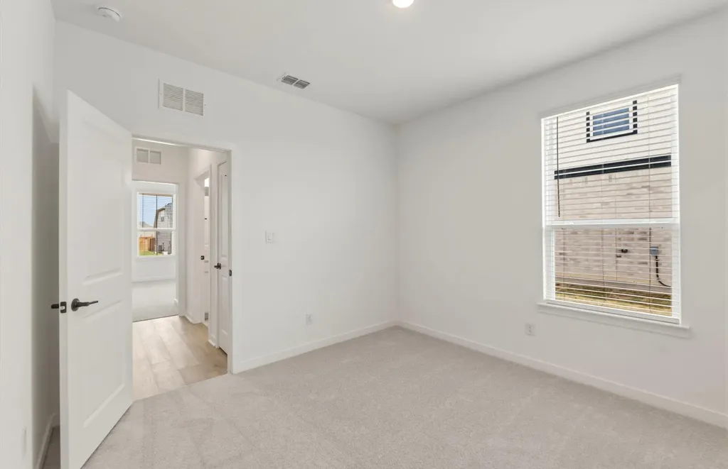 526 Rubber Tree Way Buda TX 78610