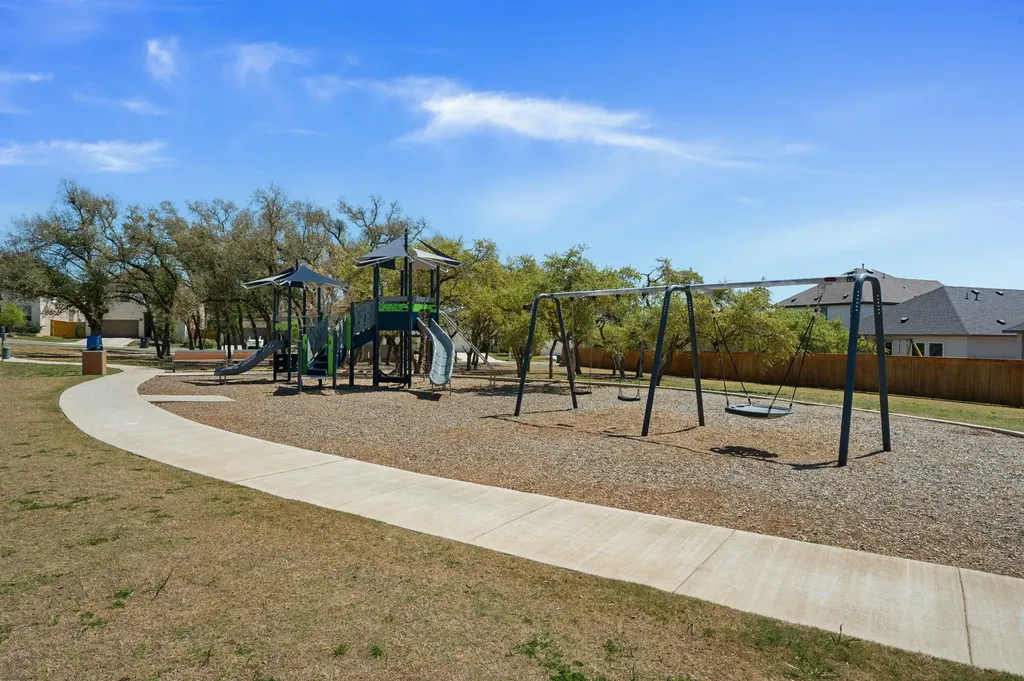 256 Comfort Maple Lane Dripping Springs TX 78620