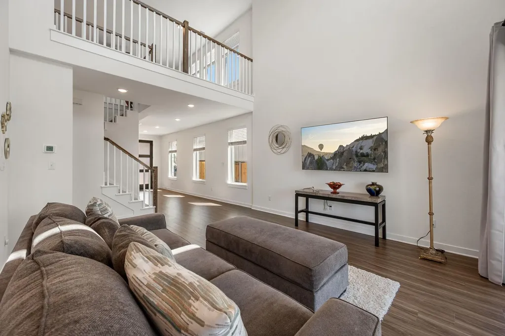 256 Comfort Maple Lane Dripping Springs TX 78620