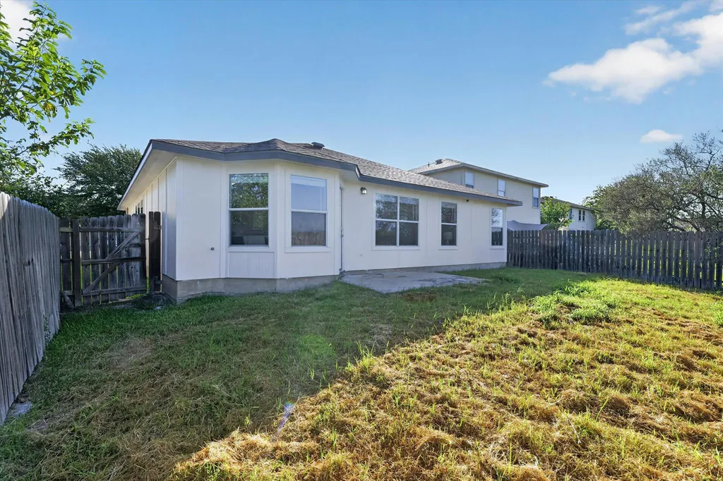 12813 Ring Drive Manor TX 78653