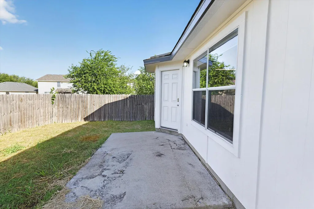 12813 Ring Drive Manor TX 78653