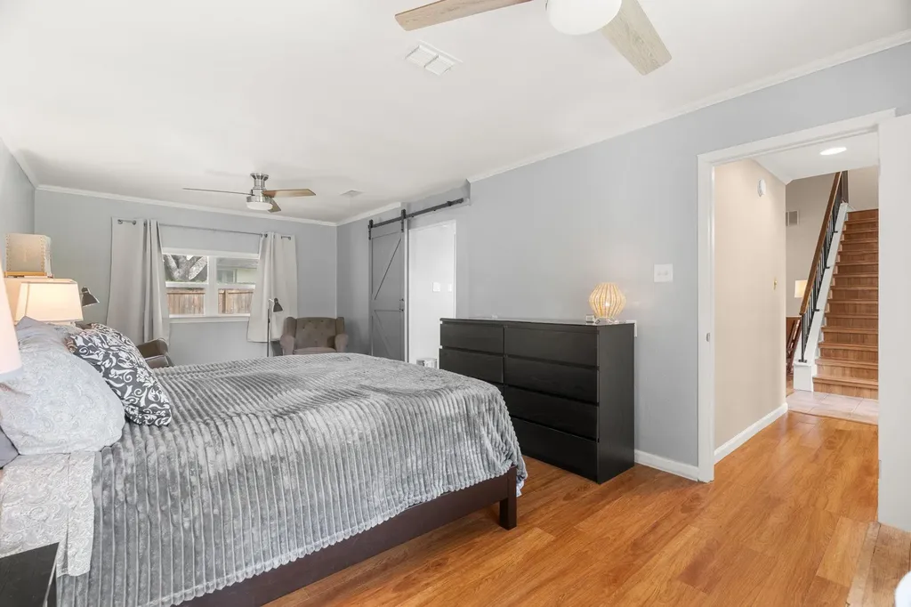 7906 Keneshaw Drive Austin TX 78745