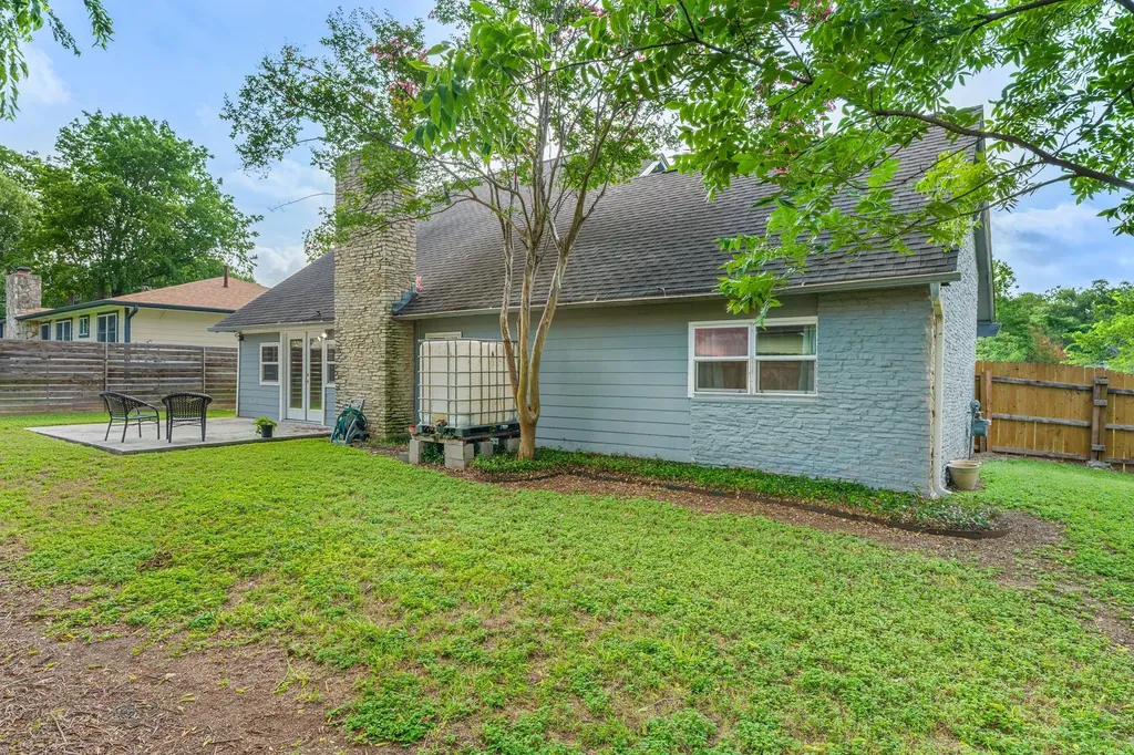 7906 Keneshaw Drive Austin TX 78745