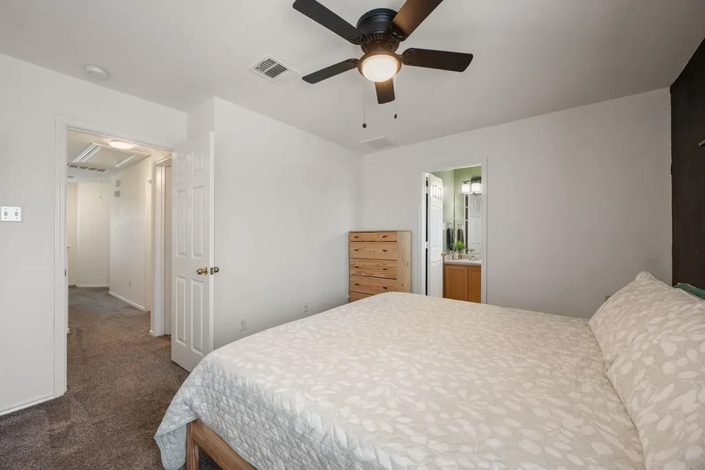 709 N Cascades Avenue Pflugerville TX 78660