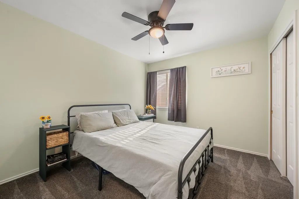 709 N Cascades Avenue Pflugerville TX 78660