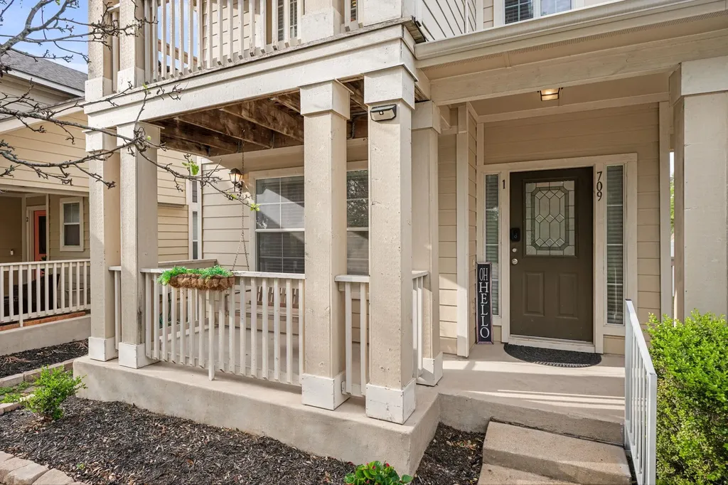 709 N Cascades Avenue Pflugerville TX 78660