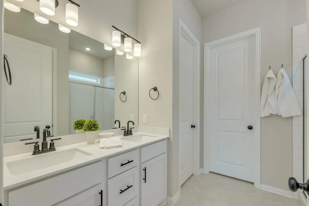 278 Kings Pine Drive Dripping Springs TX 78620