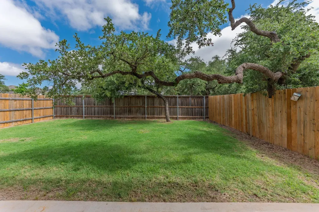 278 Kings Pine Drive Dripping Springs TX 78620