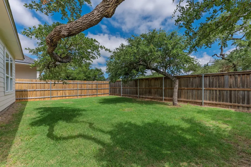 278 Kings Pine Drive Dripping Springs TX 78620