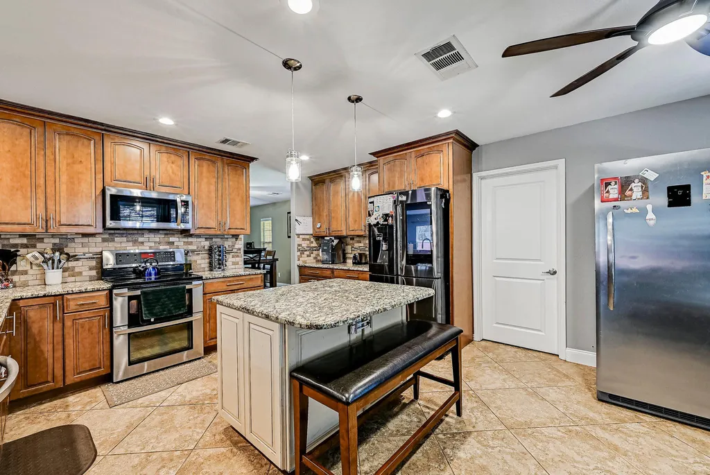 104 N Sumac Lane Georgetown TX 78633