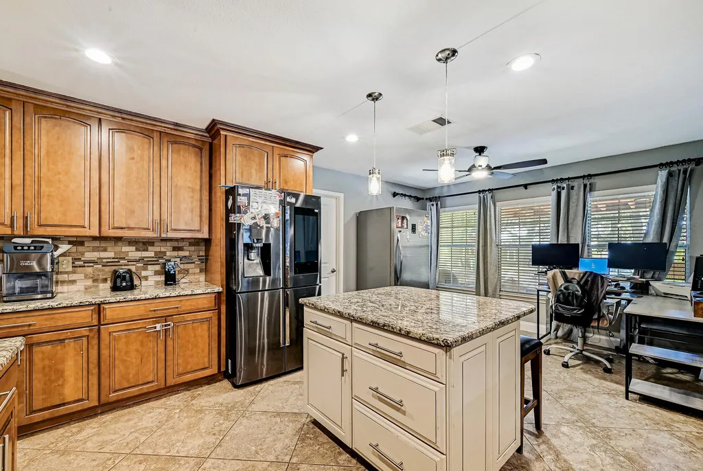 104 N Sumac Lane Georgetown TX 78633