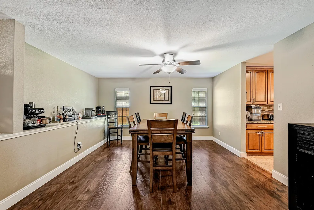 104 N Sumac Lane Georgetown TX 78633