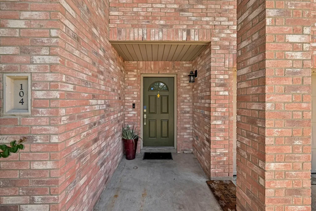 104 N Sumac Lane Georgetown TX 78633