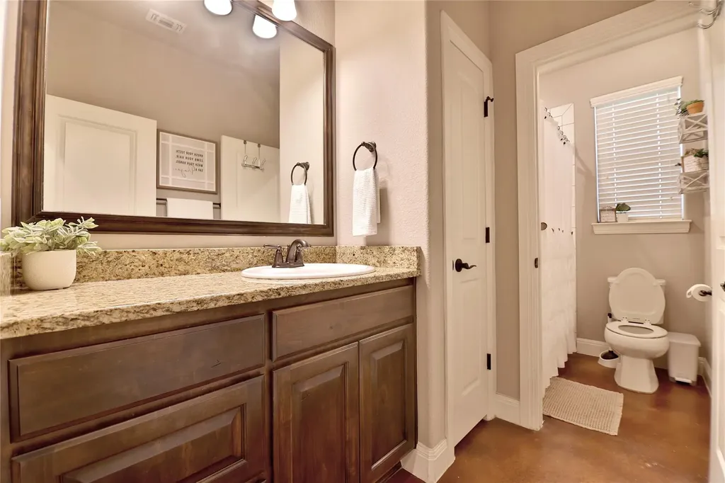 220 Angela Drive Liberty Hill TX 78642