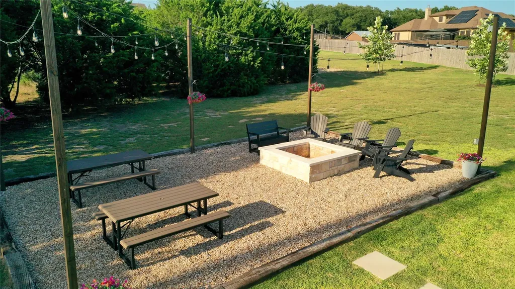 220 Angela Drive Liberty Hill TX 78642