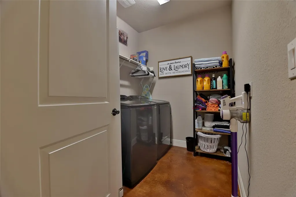 220 Angela Drive Liberty Hill TX 78642