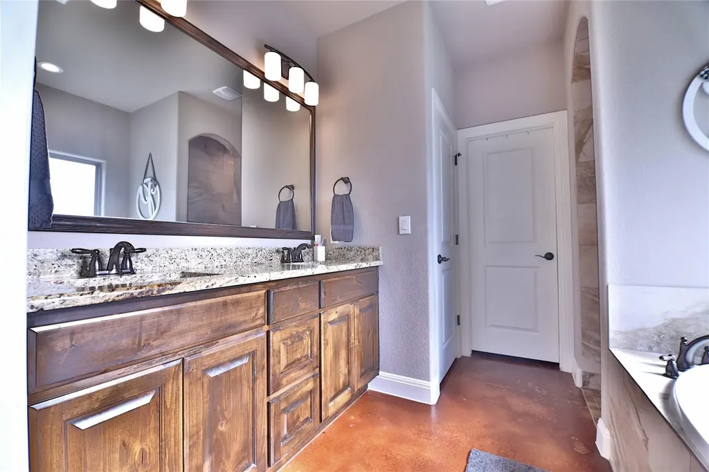 220 Angela Drive Liberty Hill TX 78642