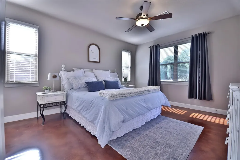 220 Angela Drive Liberty Hill TX 78642