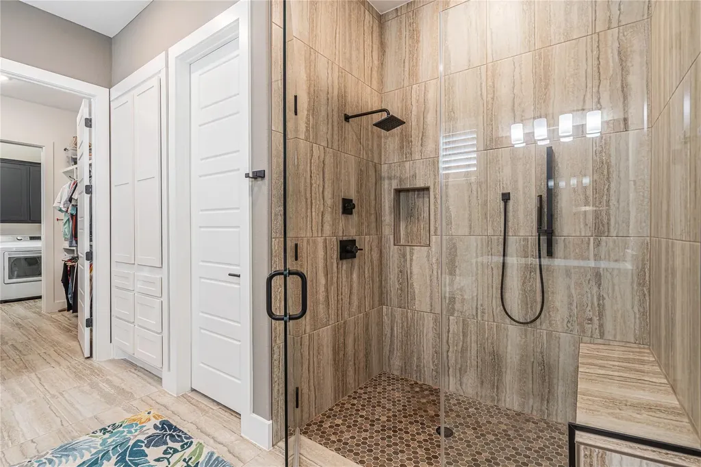 101 Belforte Boulevard Horseshoe Bay TX 78657