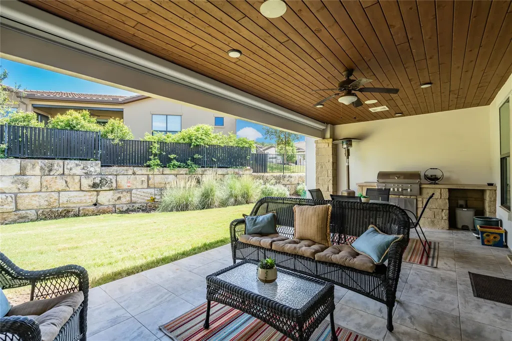 101 Belforte Boulevard Horseshoe Bay TX 78657
