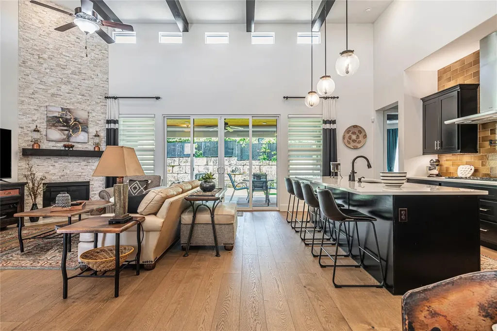 101 Belforte Boulevard Horseshoe Bay TX 78657