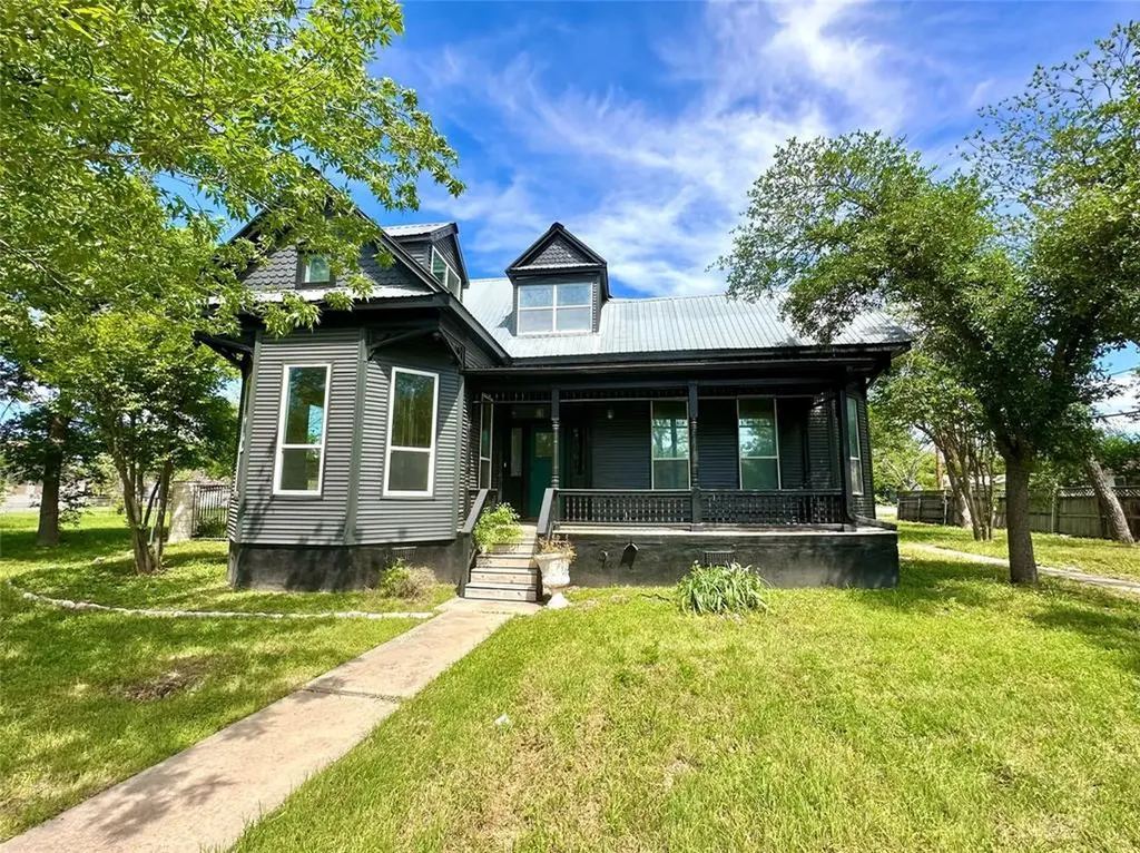 302 N Fm 1660 Highway Hutto TX 78634