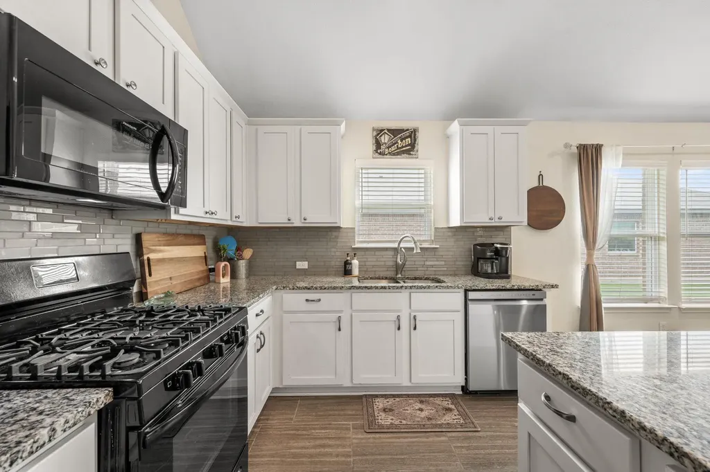 5809 Livorno Cove Round Rock TX 78665