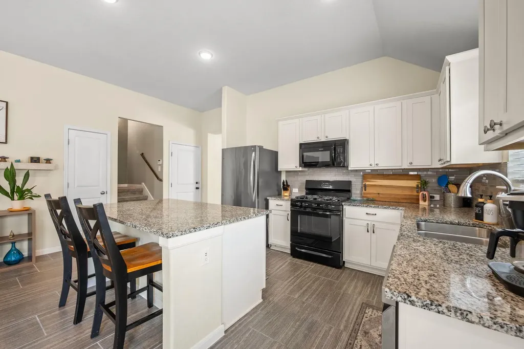 5809 Livorno Cove Round Rock TX 78665