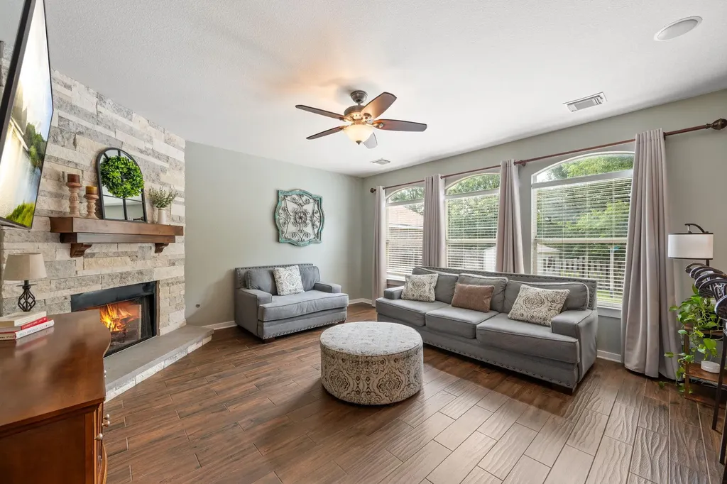 3724 Galena Hills Loop Round Rock TX 78681