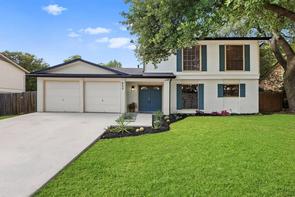 600 Pintail Lane Taylor TX 76574