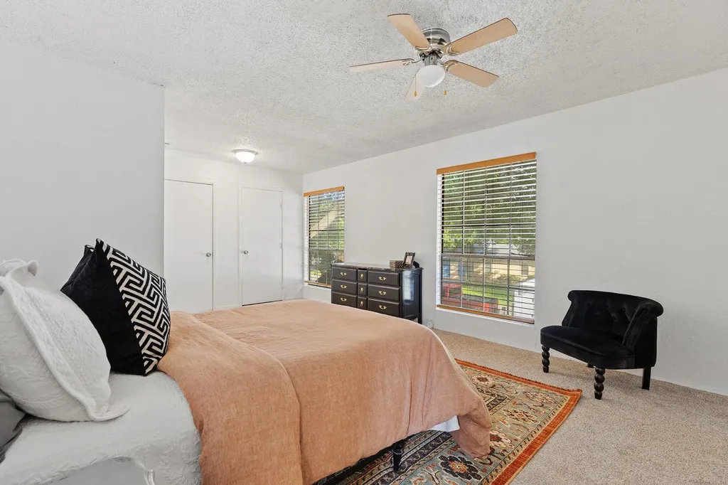 600 Pintail Lane Taylor TX 76574