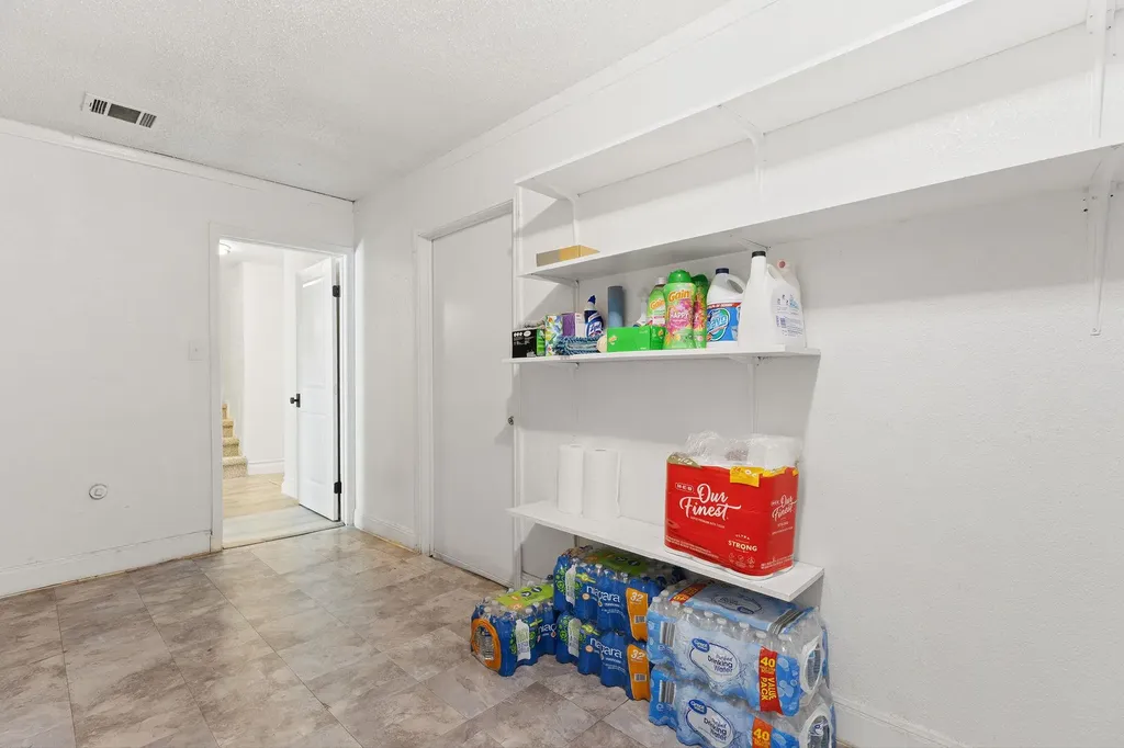600 Pintail Lane Taylor TX 76574