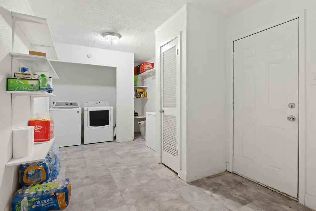 600 Pintail Lane Taylor TX 76574