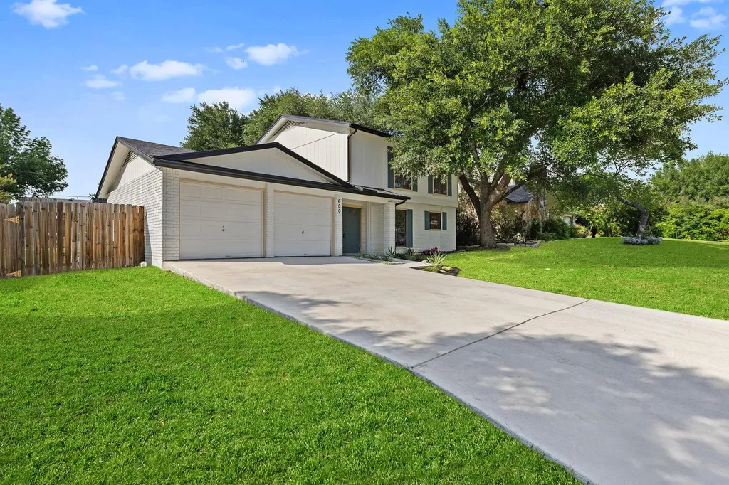 600 Pintail Lane Taylor TX 76574