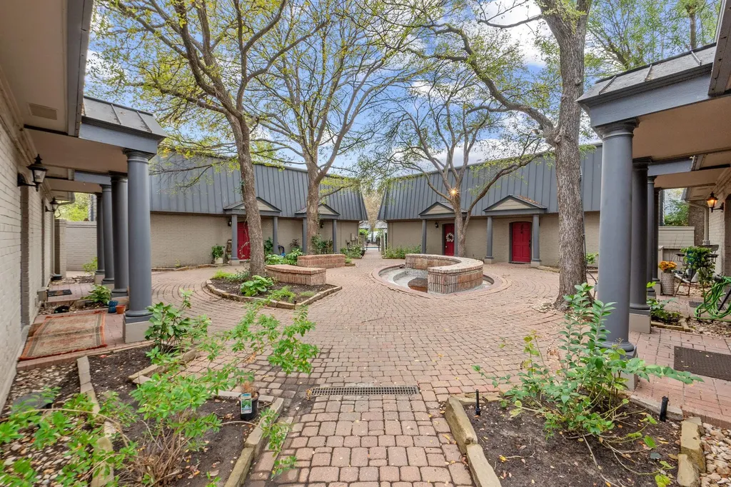 2500 Steck Avenue Austin TX 78757