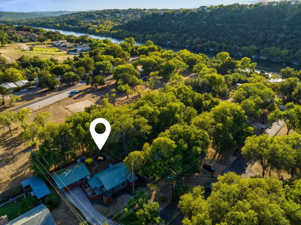 13919 Hummingbird Lane Austin TX 78732