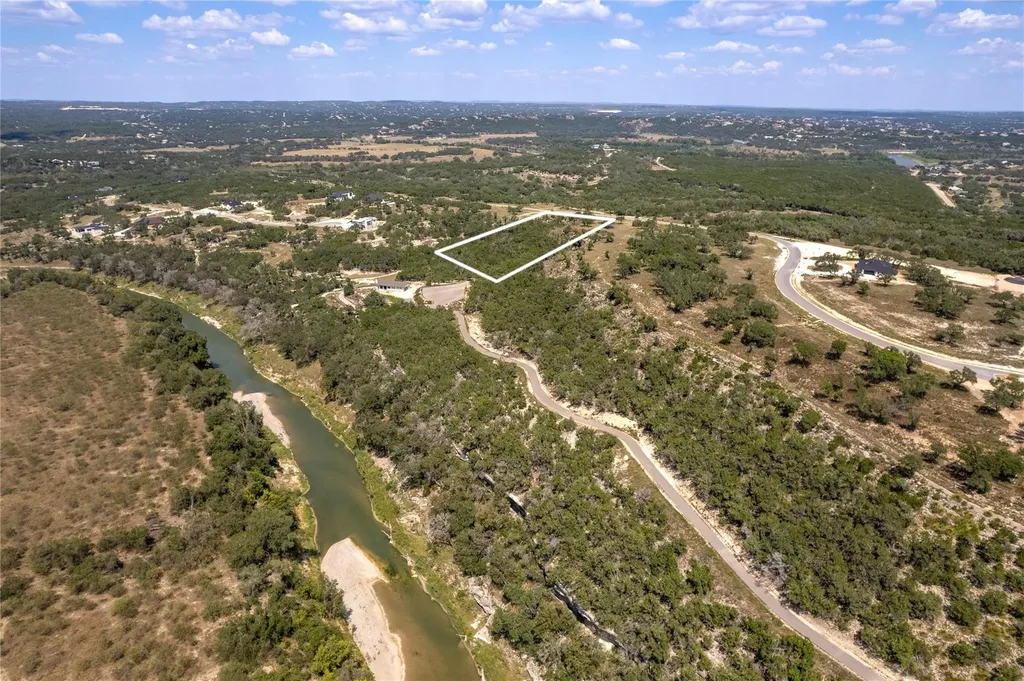 1853 Paradise Parkway Canyon Lake TX 78133