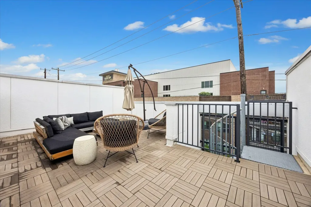 1002 Concordia Avenue Austin TX 78705