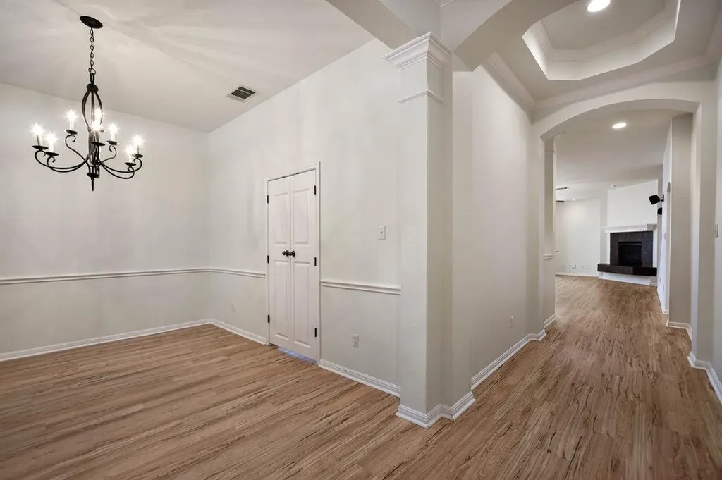 12409 Central Park Drive Austin TX 78732