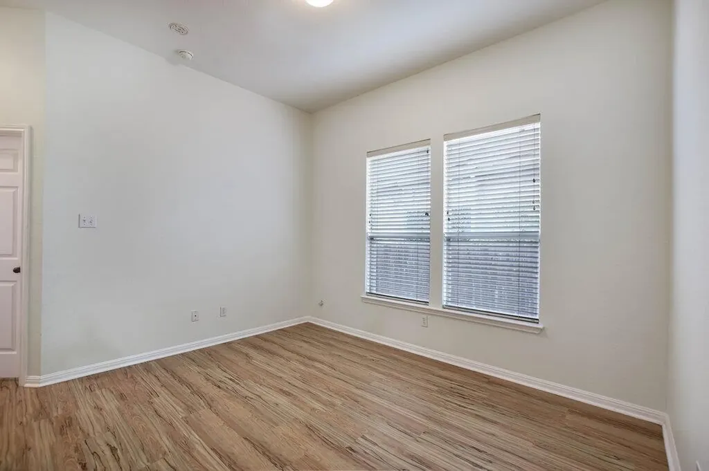 12409 Central Park Drive Austin TX 78732