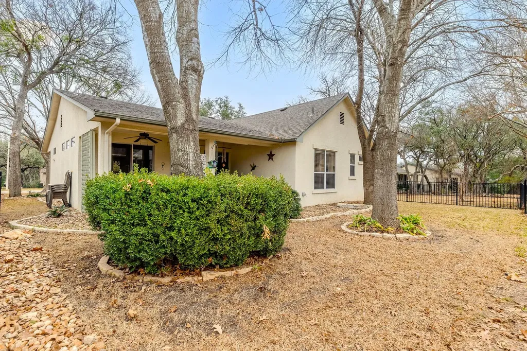 216 Whispering Wind Drive Georgetown TX 78633