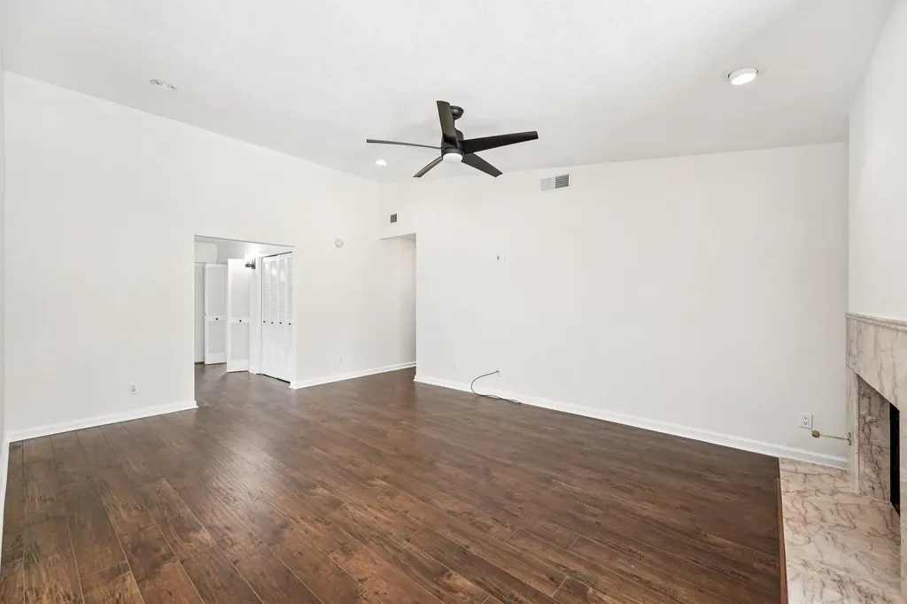 11307 Alhambra Drive Austin TX 78759