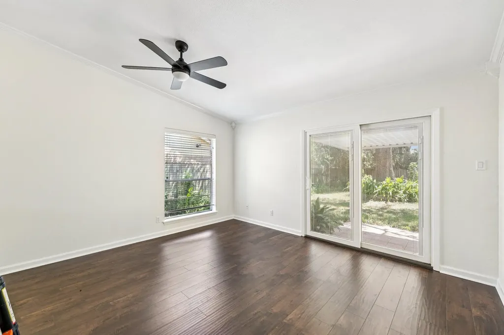 11307 Alhambra Drive Austin TX 78759