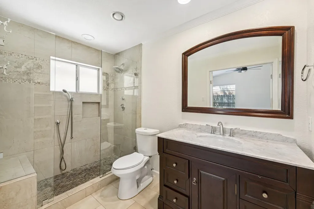 11307 Alhambra Drive Austin TX 78759