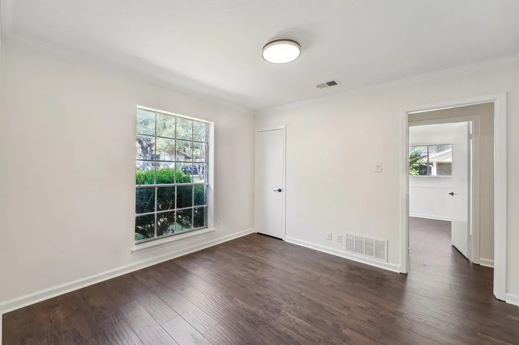 11307 Alhambra Drive Austin TX 78759