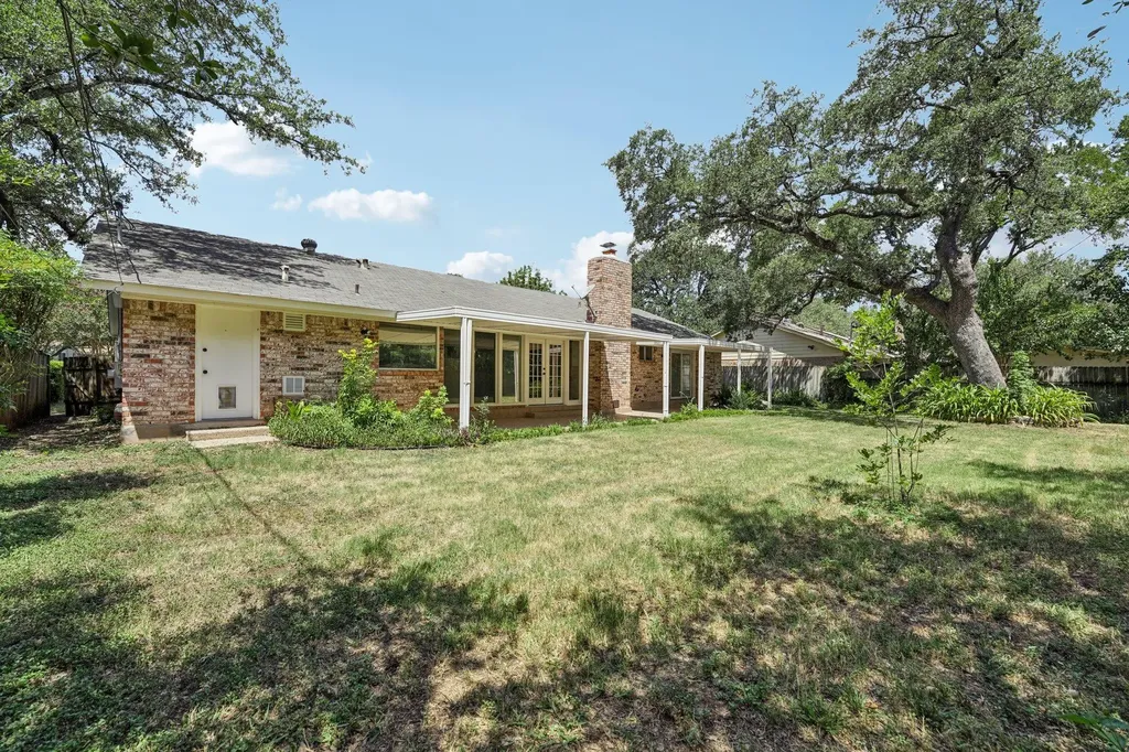 11307 Alhambra Drive Austin TX 78759