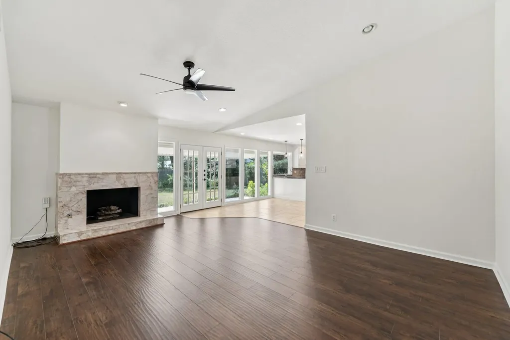11307 Alhambra Drive Austin TX 78759