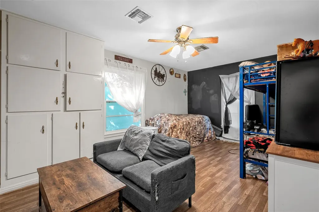 301 N 40th Street Waco TX 76710