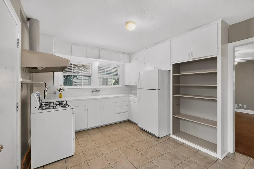 3100 Breeze Terrace Austin TX 78722