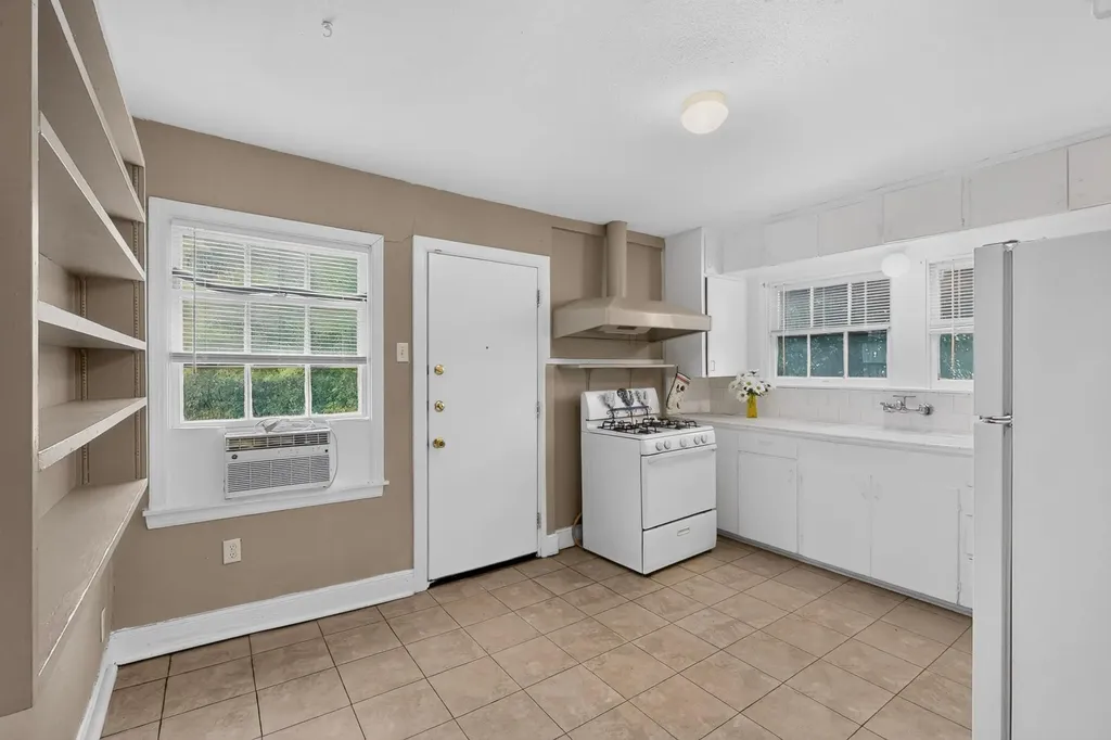 3100 Breeze Terrace Austin TX 78722